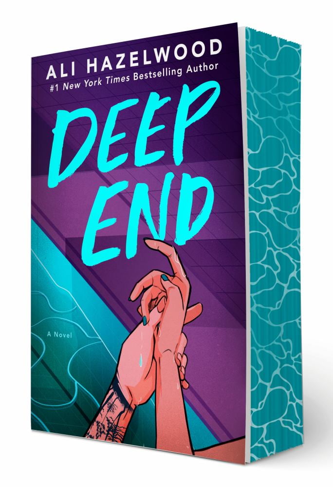 Alternative view of Ali Hazelwood: Deep End (Paperback)